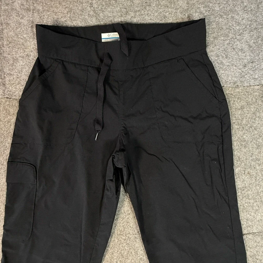 Columbia Cargo Pants Womens Medium Black Tapered Leg Hiking Outdoor Drawstring